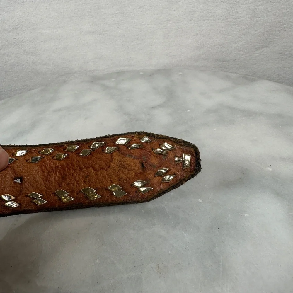 Vintage western Black and‎ Gold Woven leather Belt metallic
